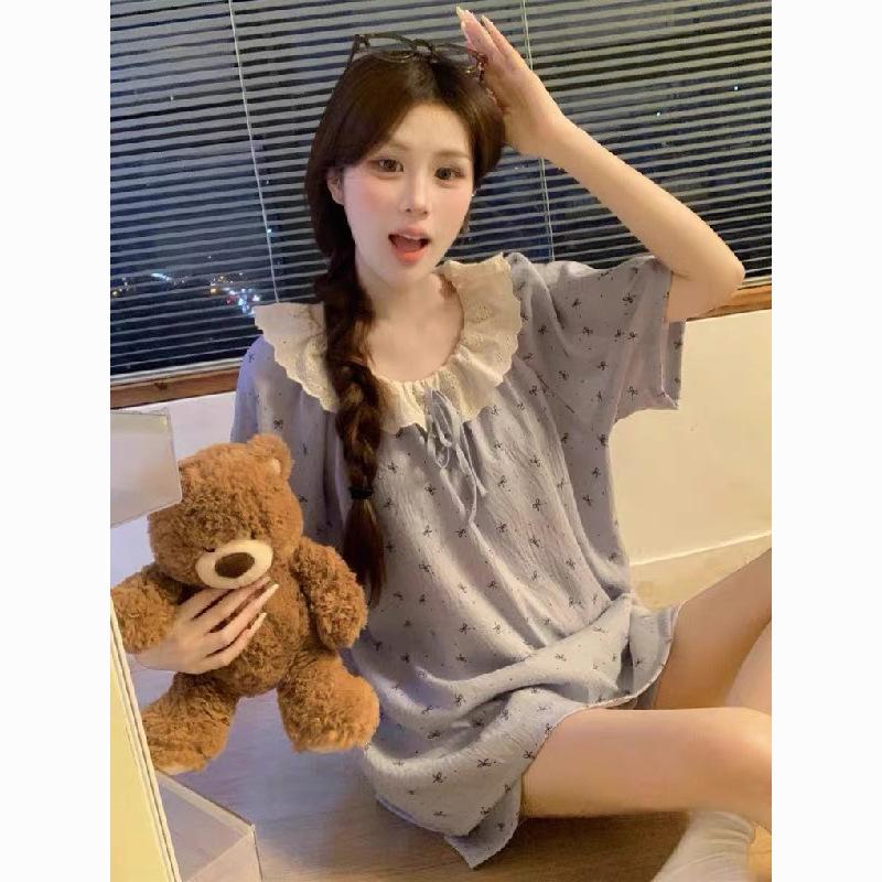 Korean ins bow pajamas women s summer lace short-sleeved shorts set can be worn outside women s loungewear S
Korean ins bow pajamas women s summer lace short-sleeved shorts set can be worn outside women s loungewear S
