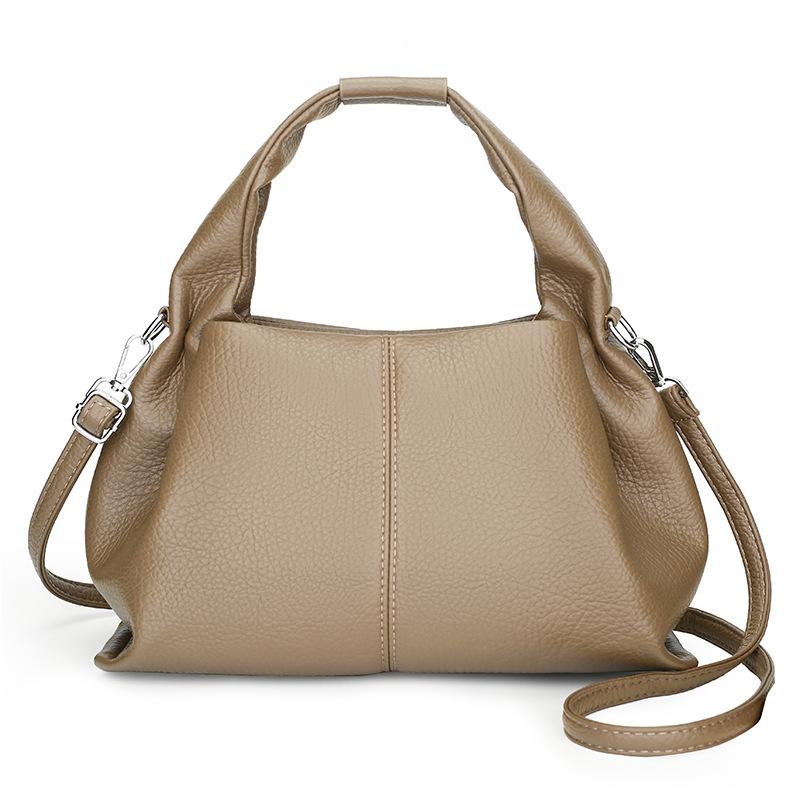 New soft bag popular women s bag portable shoulder bag lychee pattern simple armpit bag
New soft bag popular women s bag portable shoulder bag lychee pattern simple armpit bag