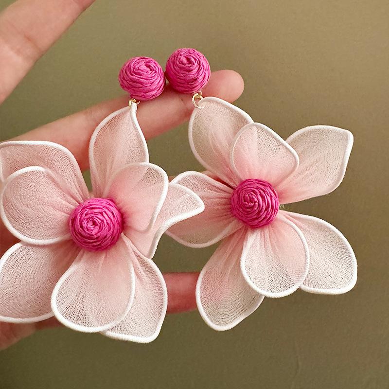 Exaggerated and Unique Design Earrings, Seaside Vacation Style Niche Earrings, Pink Mesh Big Flower Earrings for Women
Exaggerated and Unique Design Earrings, Seaside Vacation Style Niche Earrings, Pink Mesh Big Flower Earrings for Women