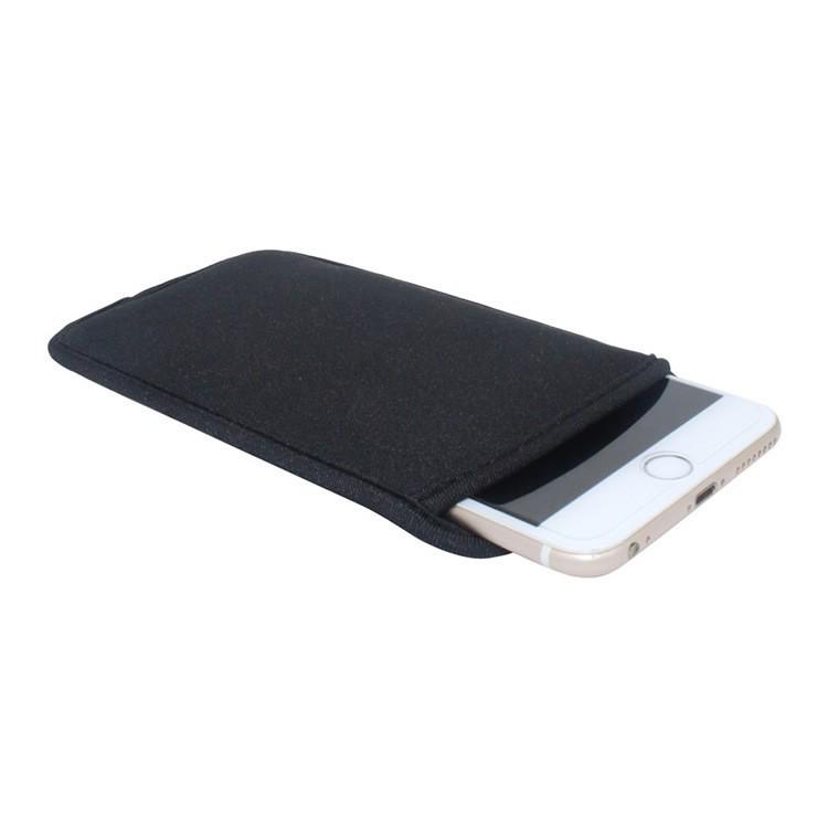 Универсальный чехол из дайвинг-ткани для iPhone 15 Pro Max и Samsung S23 Length 154mm (Wide 5.5 inch Version) чёрный
Универсальный чехол из дайвинг-ткани для iPhone 15 Pro Max и Samsung S23 Length 154mm (Wide 5.5 inch Version) чёрный