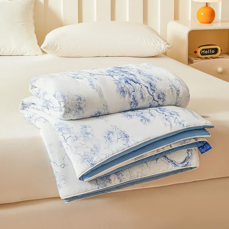 CALVERT KRIS Cooling Printed Summer Quilt
CALVERT KRIS Cooling Printed Summer Quilt