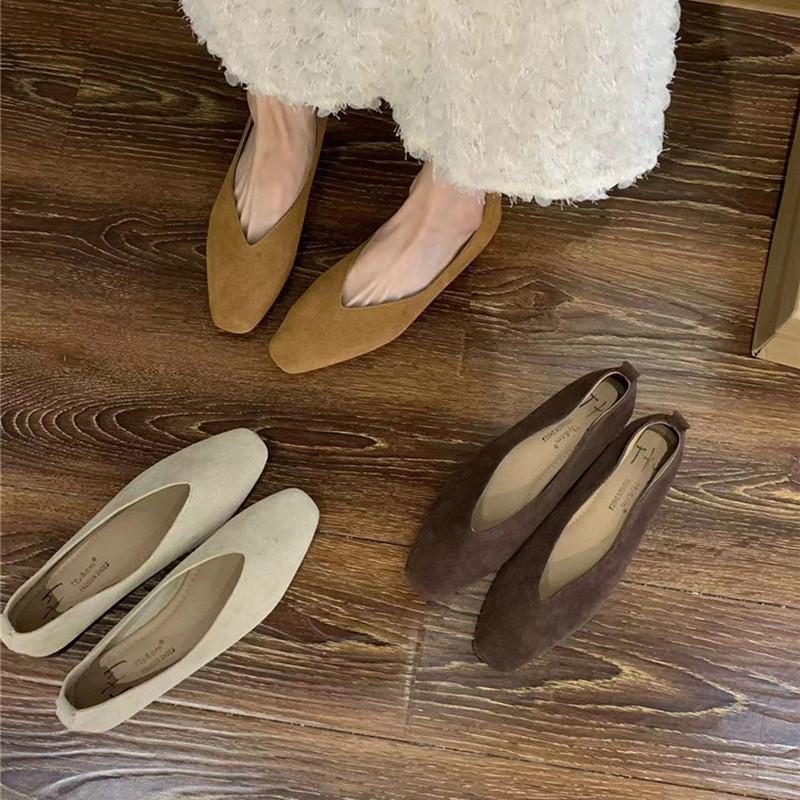 Bailamos Women s Square Toe Vintage Flats Soft Loafers Comfortable Leather Ballet Shoes for Female Dress Shoes Mujer 35
Bailamos Women s Square Toe Vintage Flats Soft Loafers Comfortable Leather Ballet Shoes for Female Dress Shoes Mujer 35
