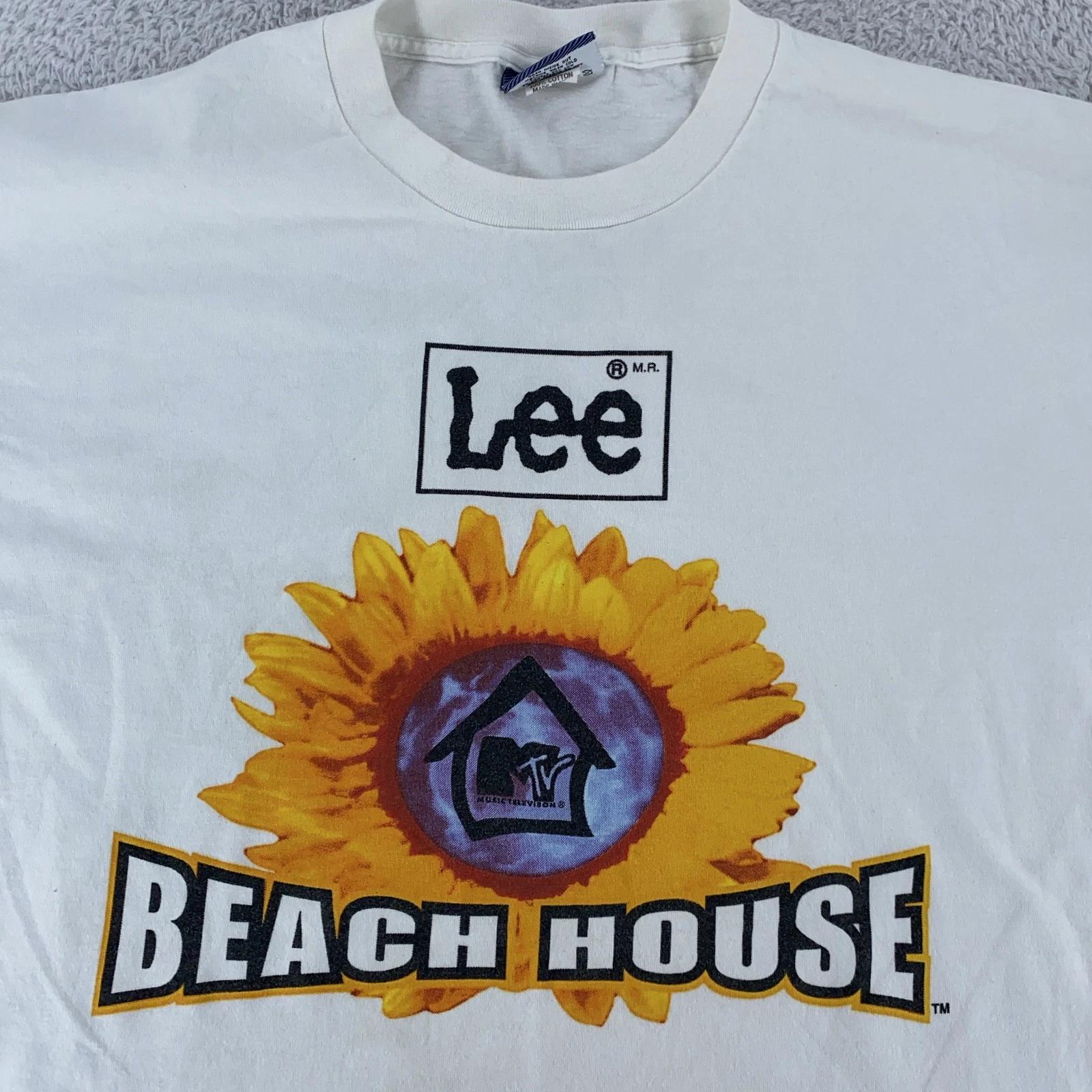 Винтажная футболка MTV Beach House Lee Мужская XL Телешоу Подсолнух Весенние каникулы США 90-е XL
Винтажная футболка MTV Beach House Lee Мужская XL Телешоу Подсолнух Весенние каникулы США 90-е XL