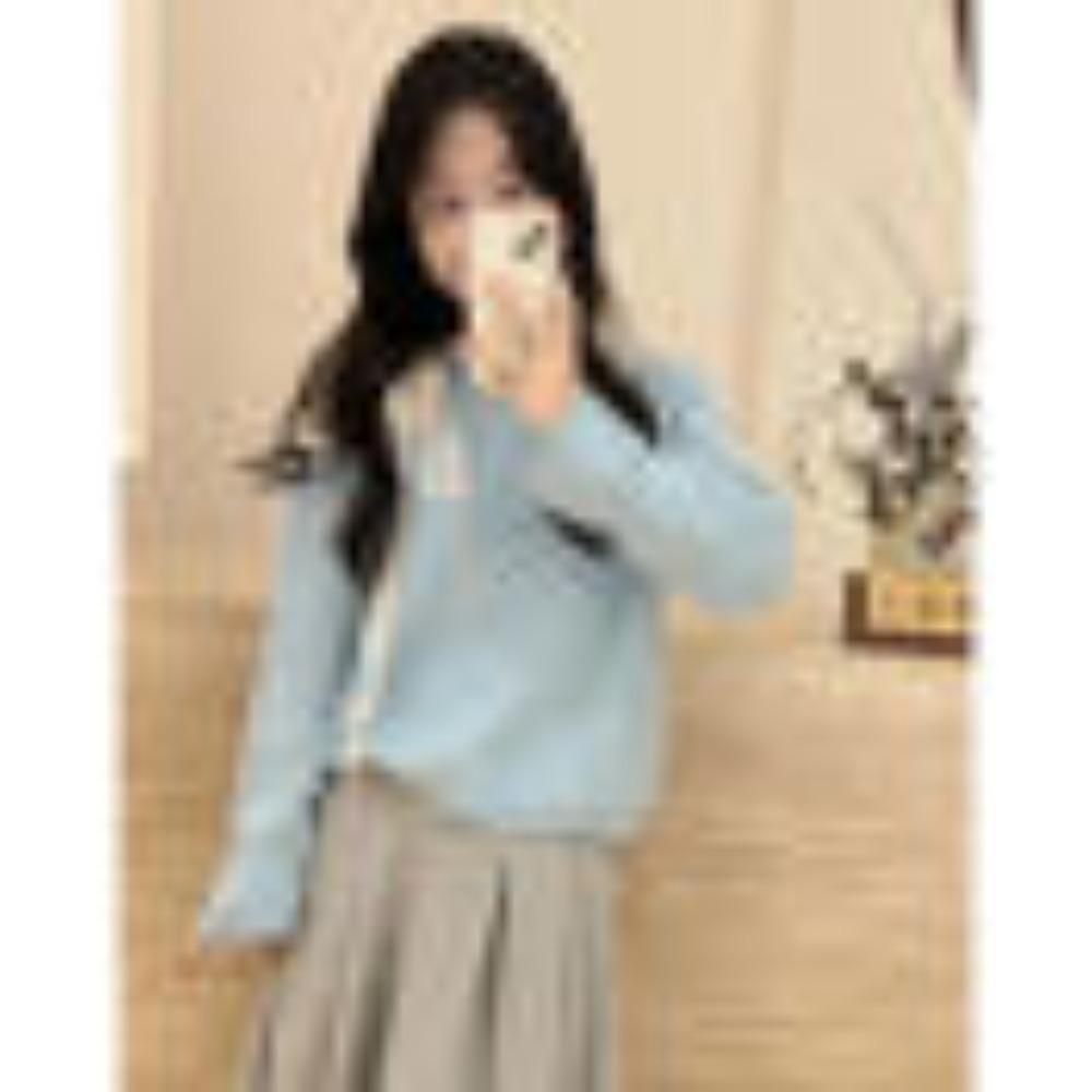 Новый осенний повседневный, стильный и универсальный трикотажный свитер с кружевной вставкой для работы, милый свитер с квадратным вырезом для женщин one size синий
Новый осенний повседневный, стильный и универсальный трикотажный свитер с кружевной вставкой для работы, милый свитер с квадратным вырезом для женщин one size синий