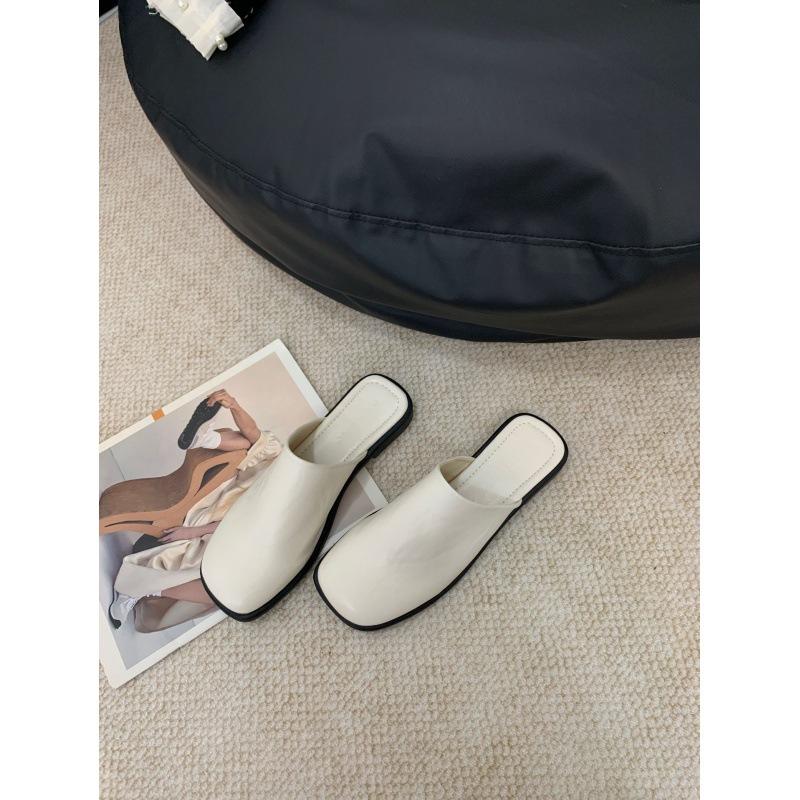 In the spring and autumn of 2025, the new retro British style flat-bottomed bag head and half slippers women s shoe version wear Muller shoes 39
In the spring and autumn of 2025, the new retro British style flat-bottomed bag head and half slippers women s shoe version wear Muller shoes 39