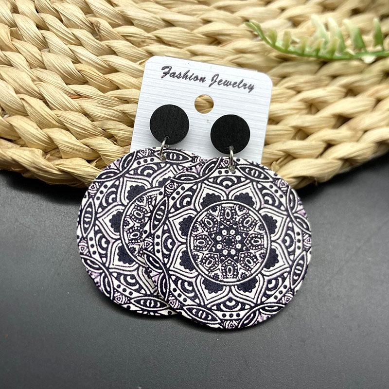 Ethnic Vintage Round Printed Wooden Earrings for Women Simple Muticolor Flower Pattern Drop Earring Daily Party Jewelry чорний
Ethnic Vintage Round Printed Wooden Earrings for Women Simple Muticolor Flower Pattern Drop Earring Daily Party Jewelry чорний