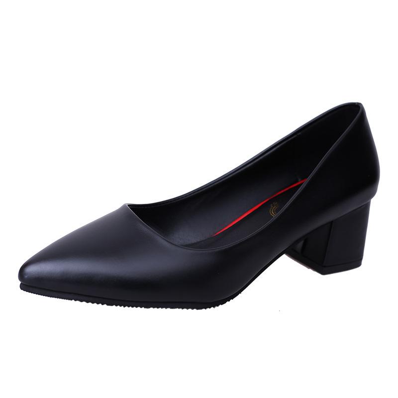 Autumn and winter 2019 new shallow single shoes women s fashion casual hundred, with medium heels, feet, pointed women s high heels 41 чорний
Autumn and winter 2019 new shallow single shoes women s fashion casual hundred, with medium heels, feet, pointed women s high heels 41 чорний