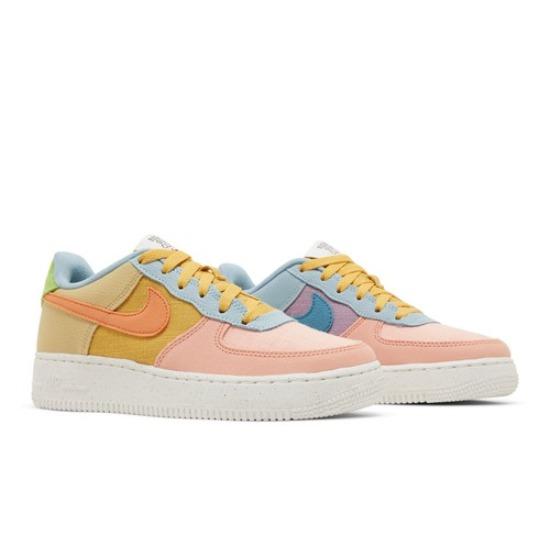 Nike Air Force 1 Low 07 LV8 Next Nature GS Sun Club - Multi DM0984-700 EU 38 золотой
Nike Air Force 1 Low 07 LV8 Next Nature GS Sun Club - Multi DM0984-700 EU 38 золотой