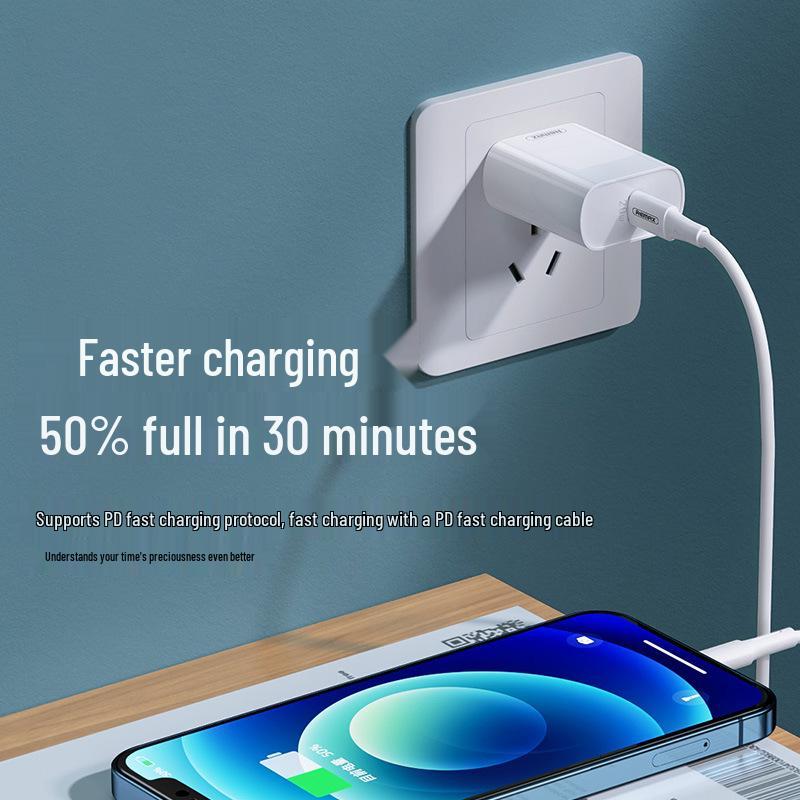 REMAX PD20W Type-C Fast Charger - Compatible with China, Europe, UK, and US Standards Type-C American Standard
REMAX PD20W Type-C Fast Charger - Compatible with China, Europe, UK, and US Standards Type-C American Standard