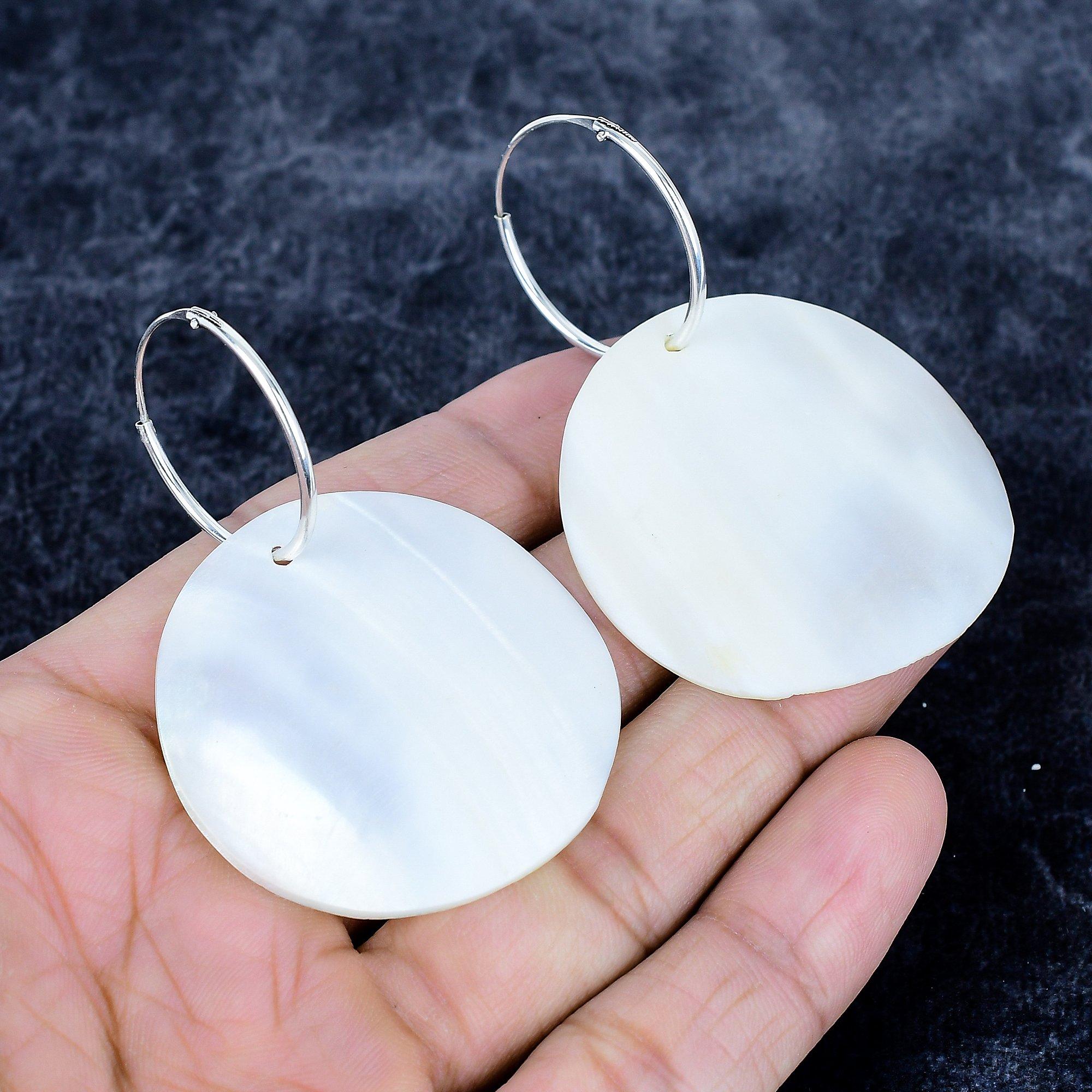 Mother Of Pearl Gemstone Handmade 925 Sterling Silver Jewelry Earring 2.56 MM-3487
Mother Of Pearl Gemstone Handmade 925 Sterling Silver Jewelry Earring 2.56 MM-3487