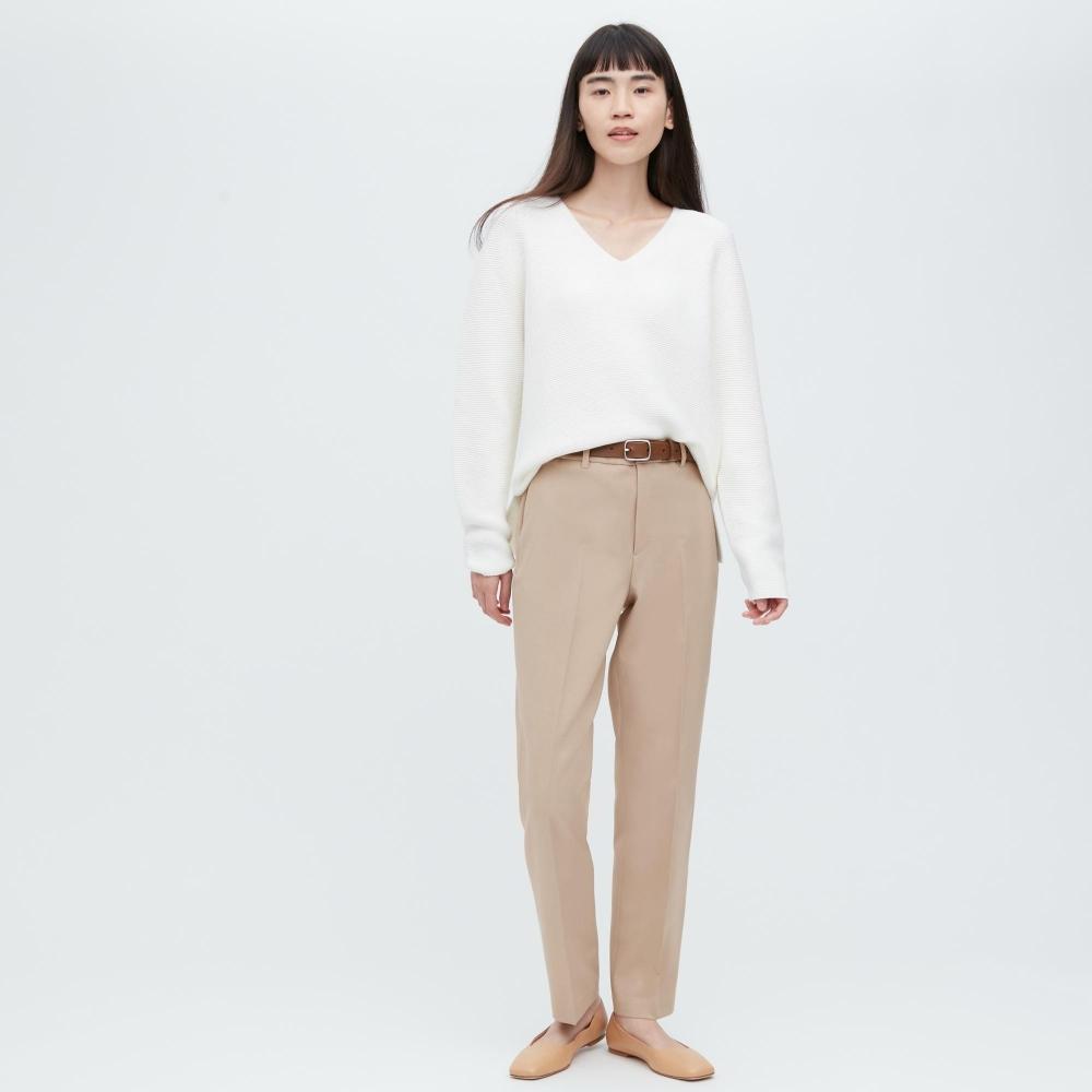 UNIQLO JAPAN Впечатляющие брюки прямого кроя стандартной длины 7072см можно подогнать
UNIQLO JAPAN Впечатляющие брюки прямого кроя стандартной длины 7072см можно подогнать