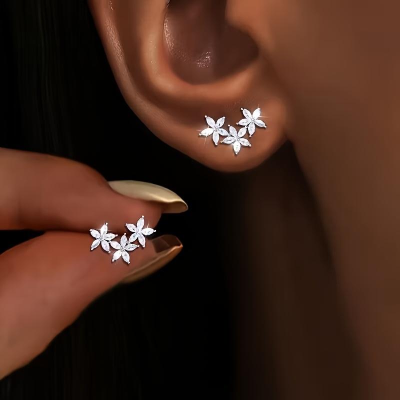 1 Pair Elegant Copper Inlaid Synthetic Zirconia 5-Petal Flower Earrings, Minimalist Fashion for Daily/Parties/Vacation, Exquisite Gift for Women
1 Pair Elegant Copper Inlaid Synthetic Zirconia 5-Petal Flower Earrings, Minimalist Fashion for Daily/Parties/Vacation, Exquisite Gift for Women