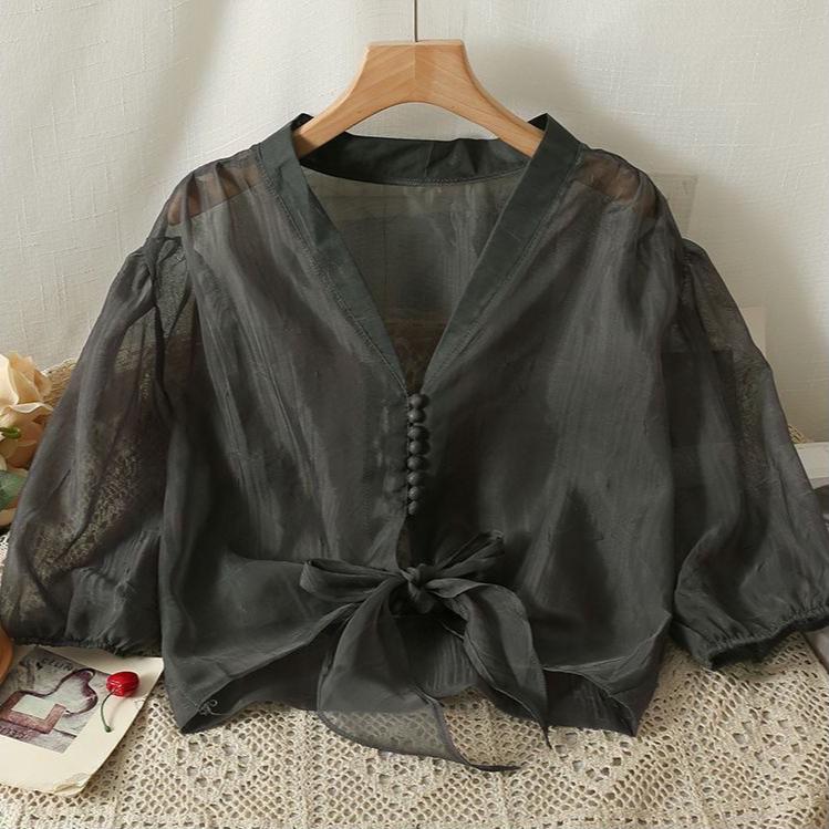 Літній модний дизайн сорочки з рукавами-бульбашами Жіночий топ із сонцезахисним кремом із французького тонкого мережива S сірий
Літній модний дизайн сорочки з рукавами-бульбашами Жіночий топ із сонцезахисним кремом із французького тонкого мережива S сірий