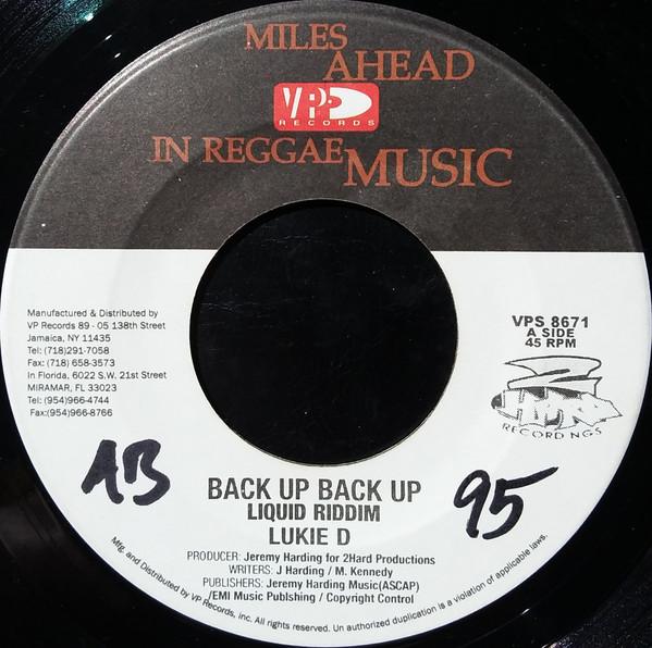 7inch Record LUKIE D / BLING DAWG AKA RICKY RUDI - Back Up Back Up / Got It Goin On VPS8671 VP Records 2001 US Reggae, Ska & Dub Used
7inch Record LUKIE D / BLING DAWG AKA RICKY RUDI - Back Up Back Up / Got It Goin On VPS8671 VP Records 2001 US Reggae, Ska & Dub Used