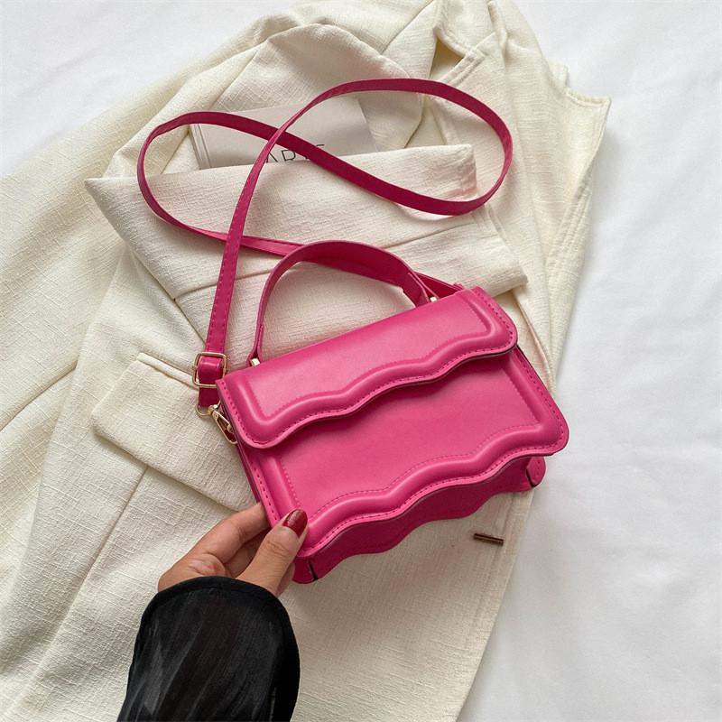 Stylish And Minimalist Womens Shoulder Bag In Black White Green Brown And Pink For Everyday Use рожевий
Stylish And Minimalist Womens Shoulder Bag In Black White Green Brown And Pink For Everyday Use рожевий