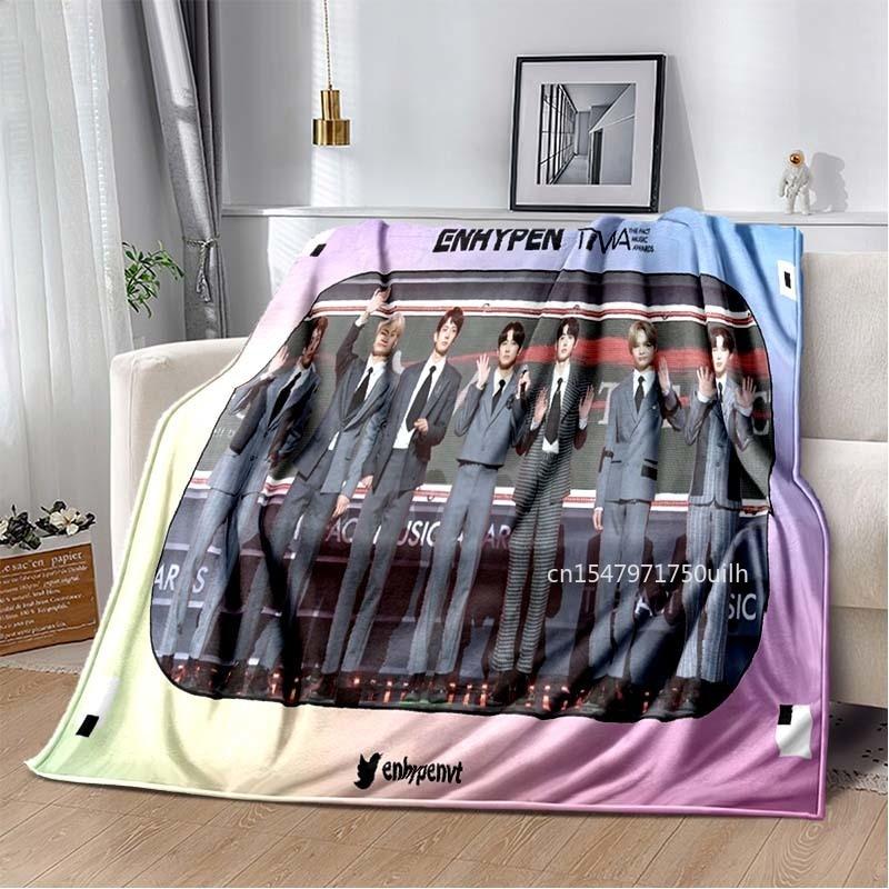 Enhypen Art Популярная группа Kpop Плакат Мягкий фланелевый покрывало Диван Одеяло для подарка Все сезоны
Enhypen Art Популярная группа Kpop Плакат Мягкий фланелевый покрывало Диван Одеяло для подарка Все сезоны
