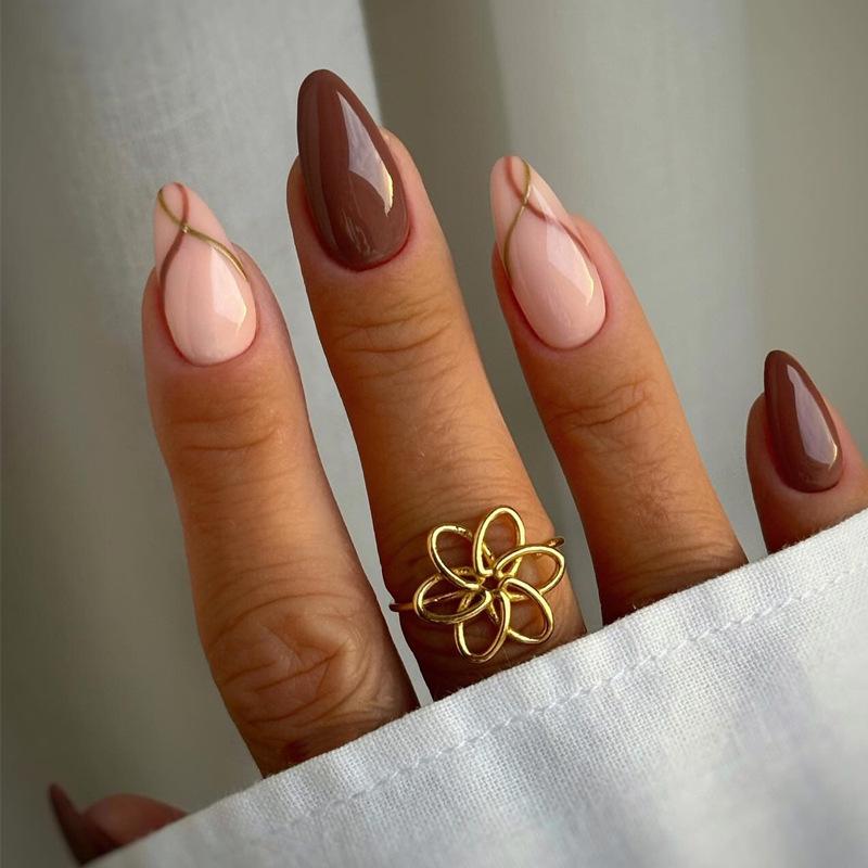 Coffee Gold Stripe Press-On Nails - 24-Piece Water Drop Design, Trendy European & American Style Glue Type
Coffee Gold Stripe Press-On Nails - 24-Piece Water Drop Design, Trendy European & American Style Glue Type