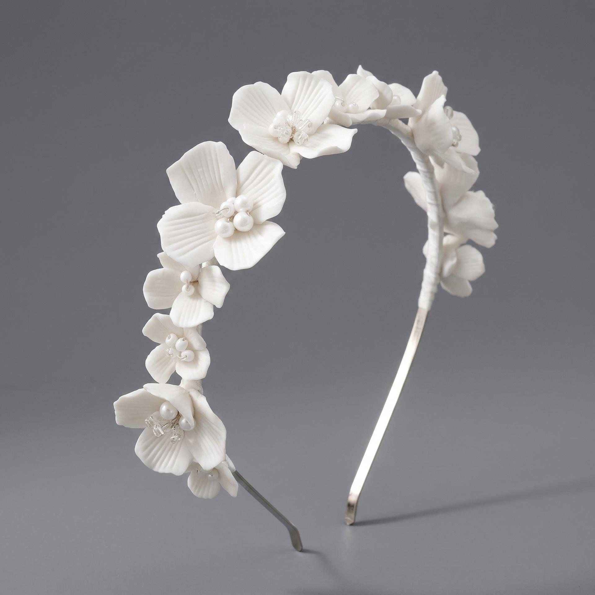 European & American Forest Style Ceramic Flower Bridal Headband: Niche Design for Daily Commute & Photography
European & American Forest Style Ceramic Flower Bridal Headband: Niche Design for Daily Commute & Photography