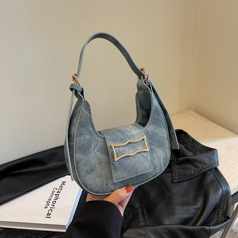 Fashion style solid color winter casual popular shoulder underarm handheld women s bag синий
Fashion style solid color winter casual popular shoulder underarm handheld women s bag синий