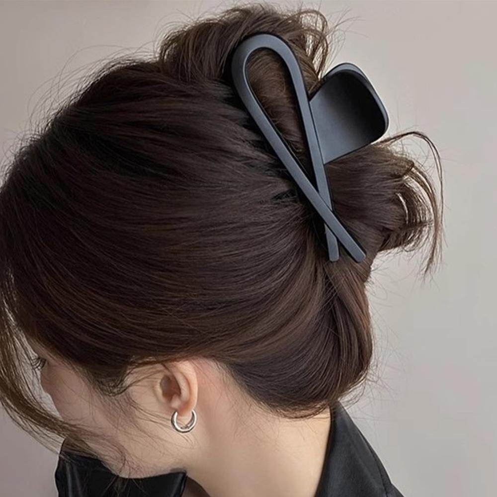 Korean Large Hair Claws Crabs Ribbon Hair Clips Women Girls Matte Bow Ponytail Hair Clamps Barrettes Hairpins Hair Accessories
Korean Large Hair Claws Crabs Ribbon Hair Clips Women Girls Matte Bow Ponytail Hair Clamps Barrettes Hairpins Hair Accessories