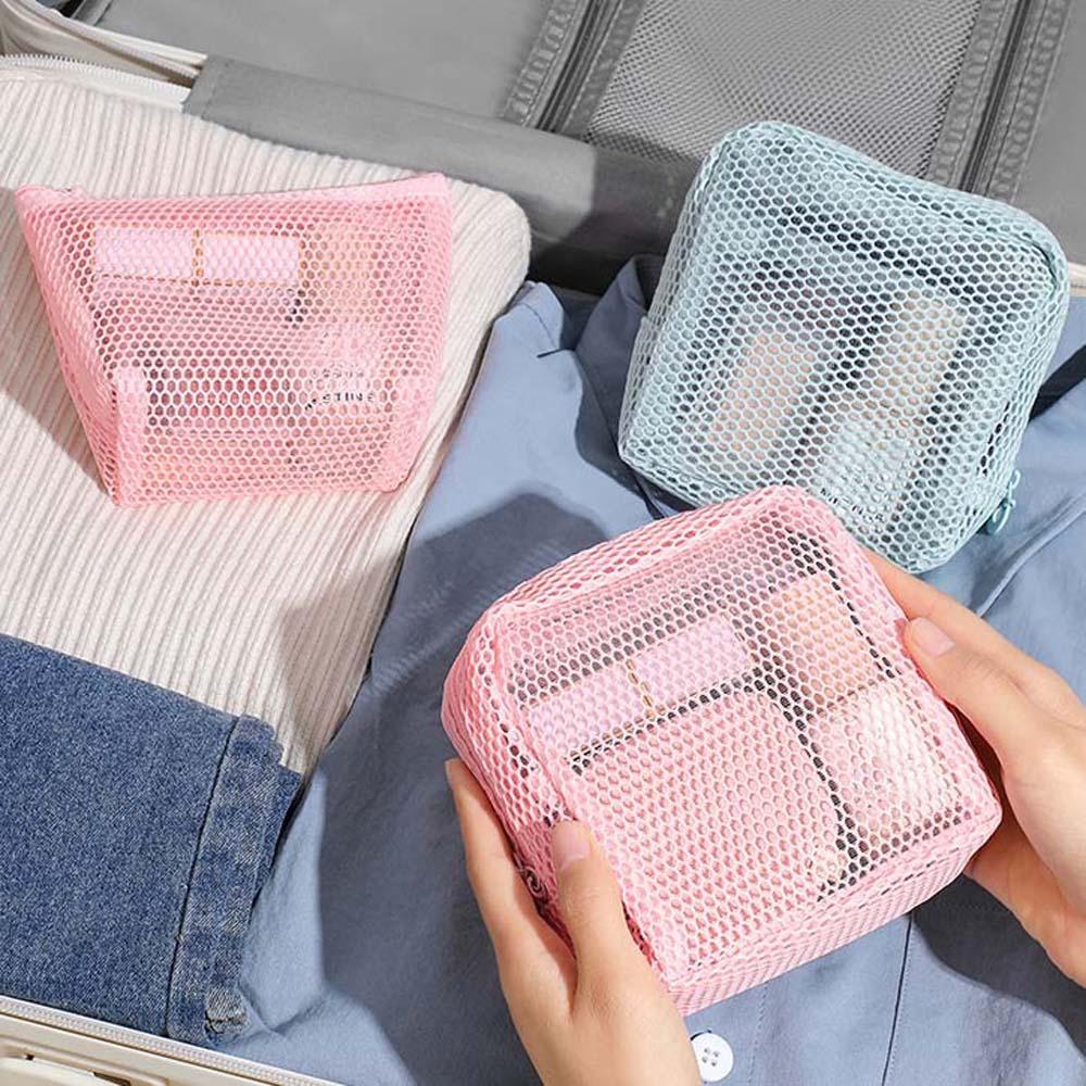 2pcs/set Fluorescence Color Mesh Lipstick Bag Breathable Grid Cosmetic Pocket Small Wash Bag Beach рожевий
2pcs/set Fluorescence Color Mesh Lipstick Bag Breathable Grid Cosmetic Pocket Small Wash Bag Beach рожевий