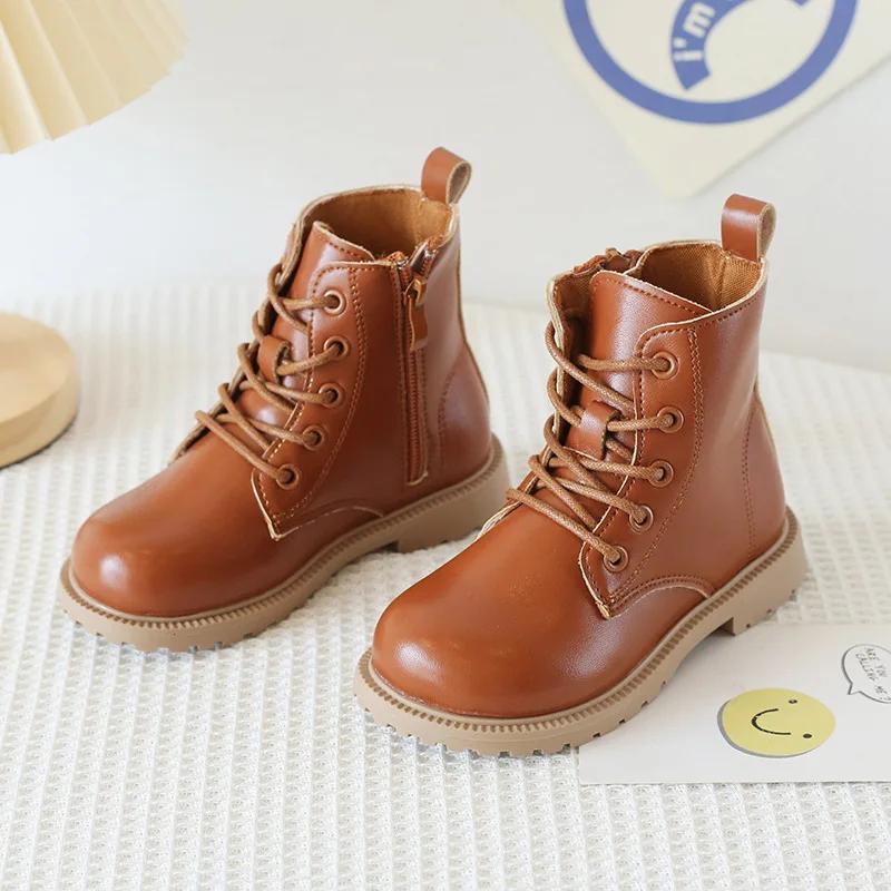 Brand Child Boot 2024 New Autumn British Ankle Boots Small Medium-sized Girls Shoes Fashion Girls Boots All Match Child Shoes 21insole13.5cm коричневый
Brand Child Boot 2024 New Autumn British Ankle Boots Small Medium-sized Girls Shoes Fashion Girls Boots All Match Child Shoes 21insole13.5cm коричневый