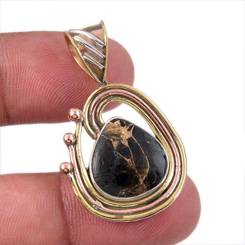 Natural Black Turquoise Gemstone 925 Sterling Silver Two Tone Pendant 1.50 c1y55
Natural Black Turquoise Gemstone 925 Sterling Silver Two Tone Pendant 1.50 c1y55