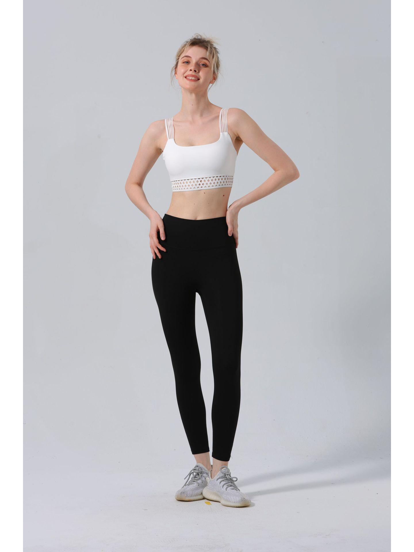 Women s High Waist Tummy Control Yoga Leggings: Nude Feel, No-Show, Sports Fit Small
Women s High Waist Tummy Control Yoga Leggings: Nude Feel, No-Show, Sports Fit Small