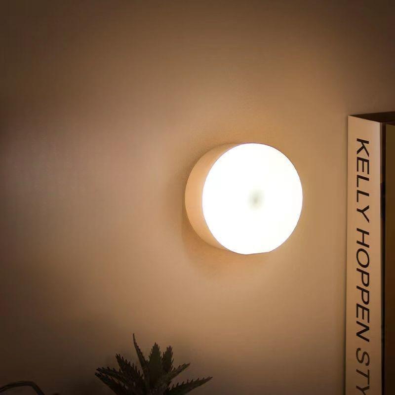 Energy Saving USB Rechargeable Night Light, Magnetic Wall Light for Bedroom Aisle Room, Auto-Dark Sensor Portable Round LED USB Plug
Energy Saving USB Rechargeable Night Light, Magnetic Wall Light for Bedroom Aisle Room, Auto-Dark Sensor Portable Round LED USB Plug