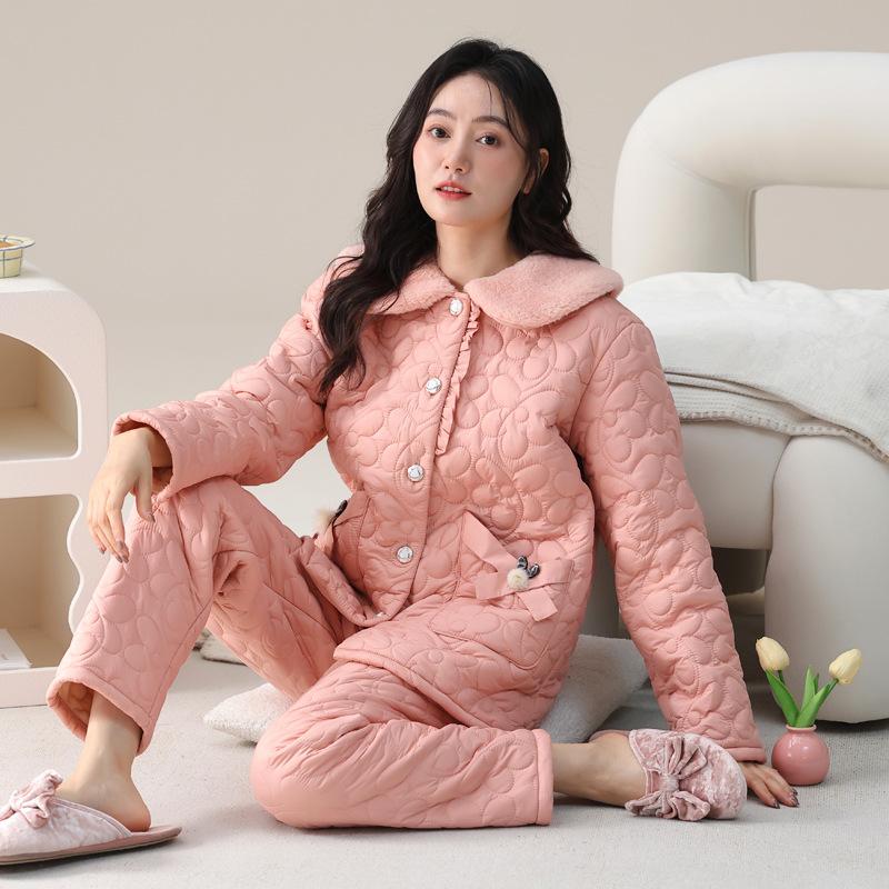 Pajamas Women S Winter Coral Fleece Three-Layer Thickened Fleece Clipped Padded Jacket Autumn And Winter Down Padded Jacket Warm Homewear 2XL
Pajamas Women S Winter Coral Fleece Three-Layer Thickened Fleece Clipped Padded Jacket Autumn And Winter Down Padded Jacket Warm Homewear 2XL