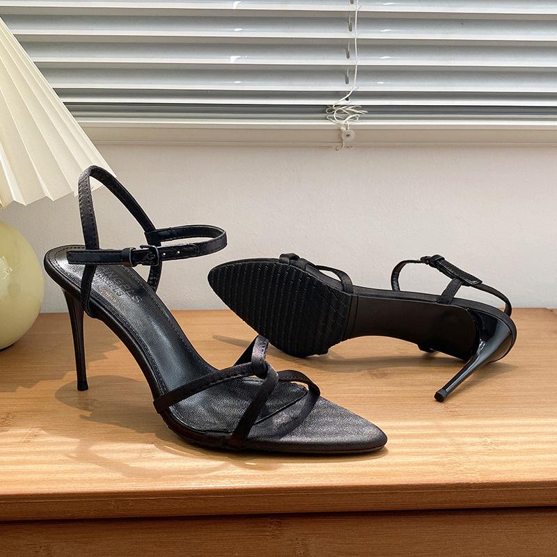 Женские туфли на высоком каблуке, новые, на тонком каблуке, с ремешком-пряжкой, с острым носком, сексуальные, с тонким ремешком, темпераментные сандалии 40
Женские туфли на высоком каблуке, новые, на тонком каблуке, с ремешком-пряжкой, с острым носком, сексуальные, с тонким ремешком, темпераментные сандалии 40
