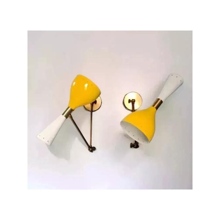 Італійський латунний настінний світильник Stilnovo Wall Lamp Fixture Сучасний настінний світильник середини століття
Італійський латунний настінний світильник Stilnovo Wall Lamp Fixture Сучасний настінний світильник середини століття