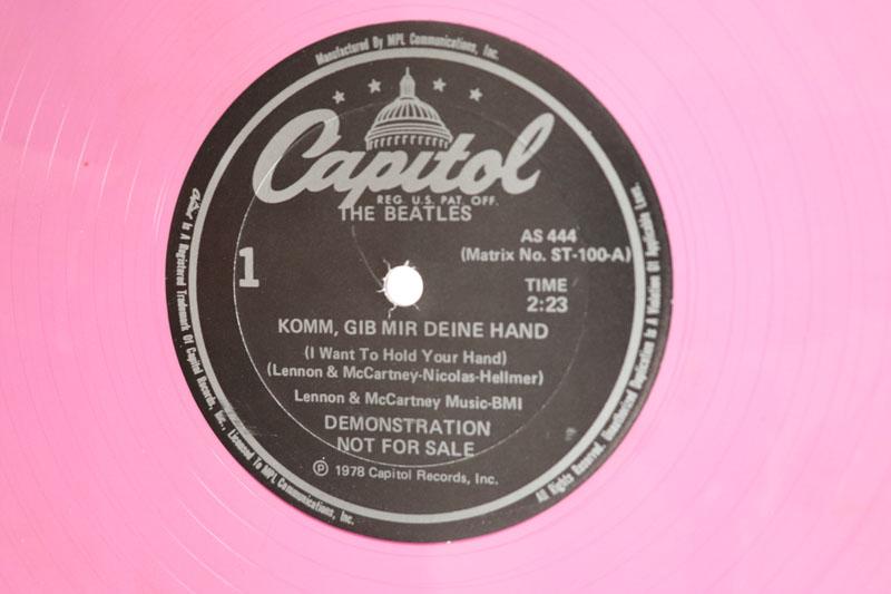 12-дюймовая пластинка BEATLES Komm Gib Mir Deine Hand Sie Leib AS444 CAPITOL 1978 США Рок Б/у
12-дюймовая пластинка BEATLES Komm Gib Mir Deine Hand Sie Leib AS444 CAPITOL 1978 США Рок Б/у