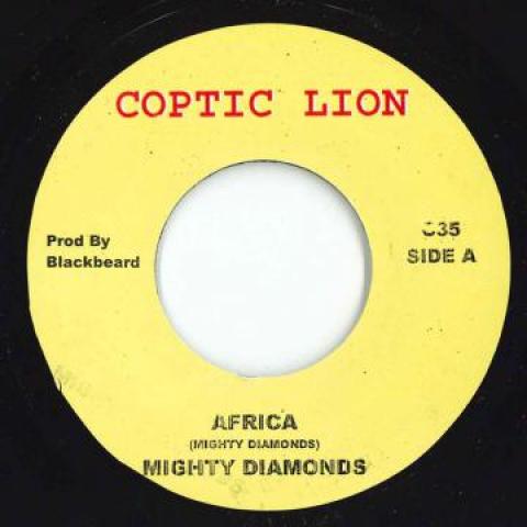 7-дюймовая пластинка MIGHTY DIAMONDS - Africa / Dub C35 Coptic Lion 2012 UK Регги, Ска и Даб
7-дюймовая пластинка MIGHTY DIAMONDS - Africa / Dub C35 Coptic Lion 2012 UK Регги, Ска и Даб