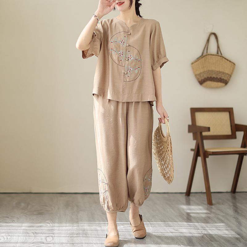 2025 Chinese Tencel Linen Embroidered Two-Piece Set: Loose Plus Size Slimming Summer T-shirt + Pants for Women 2XL хакі
2025 Chinese Tencel Linen Embroidered Two-Piece Set: Loose Plus Size Slimming Summer T-shirt + Pants for Women 2XL хакі