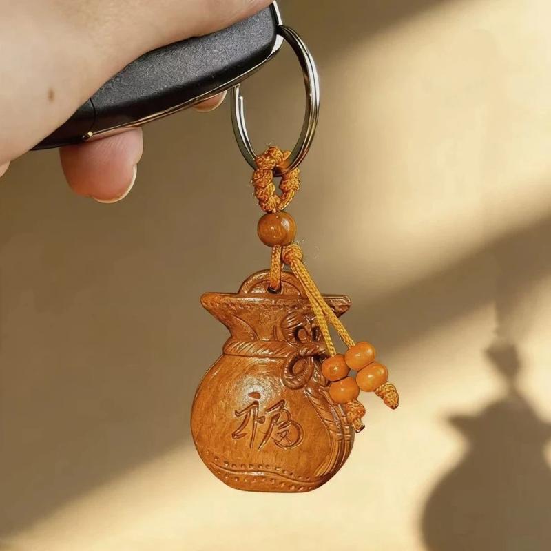 Money Bag Keychain Car Key Blessing Bag Bag Hanging Decoration Key Holder 1PCS
Money Bag Keychain Car Key Blessing Bag Bag Hanging Decoration Key Holder 1PCS