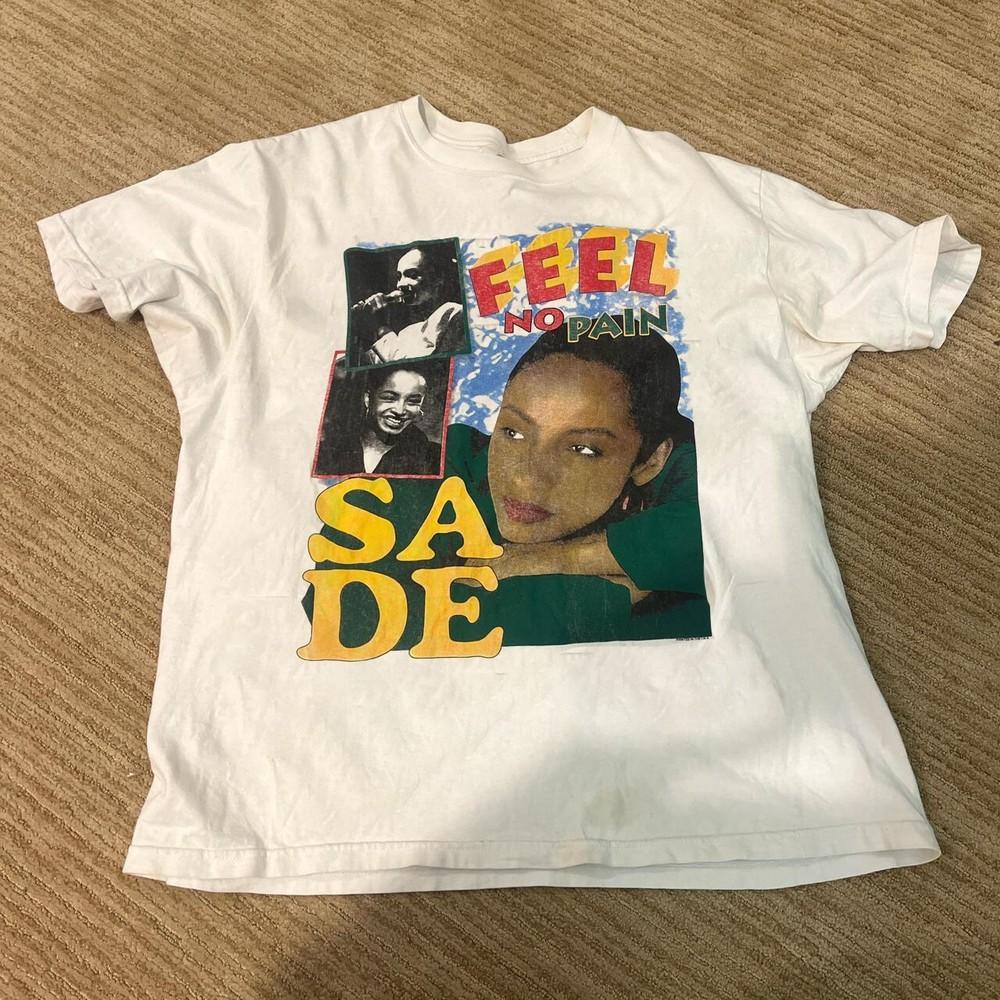 Новая Sade Adu не чувствует боли Подарок для фанатов Унисекс S-5XL Футболка SS1149 Унисекс Футболка XXL
Новая Sade Adu не чувствует боли Подарок для фанатов Унисекс S-5XL Футболка SS1149 Унисекс Футболка XXL