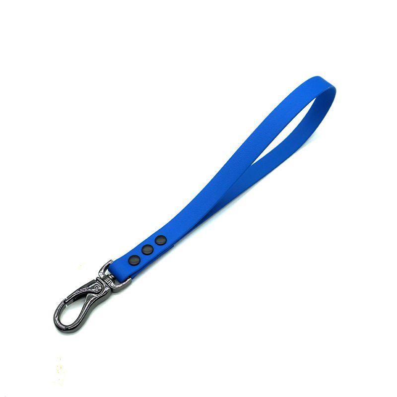 New Arrival Pet Supplies PVC Waterproof Pet Dog Short Hand Holding Rope Medium Large Dog Training Training Dog Walking Short Rope 35cm * 19*2.5mm Blue
New Arrival Pet Supplies PVC Waterproof Pet Dog Short Hand Holding Rope Medium Large Dog Training Training Dog Walking Short Rope 35cm * 19*2.5mm Blue