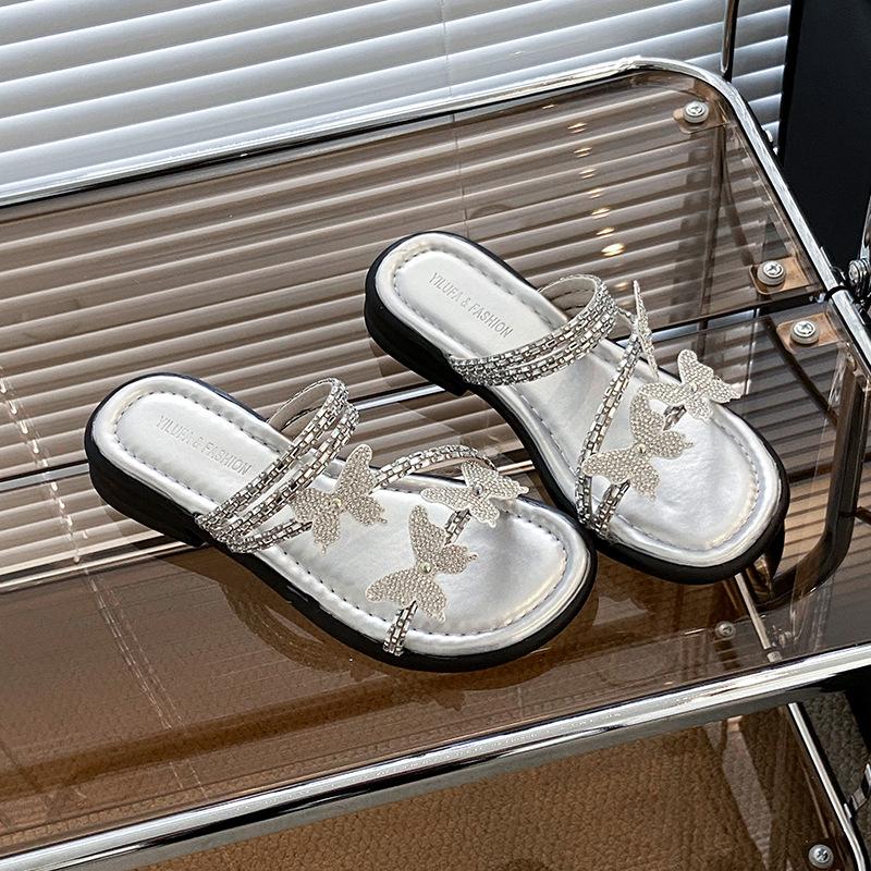 2025 новые тапочки женские летние наряды в стиле феи с юбкой модные с дрелью для выхода на улицу плоские пляжные сандалии 35 серебряный
2025 новые тапочки женские летние наряды в стиле феи с юбкой модные с дрелью для выхода на улицу плоские пляжные сандалии 35 серебряный