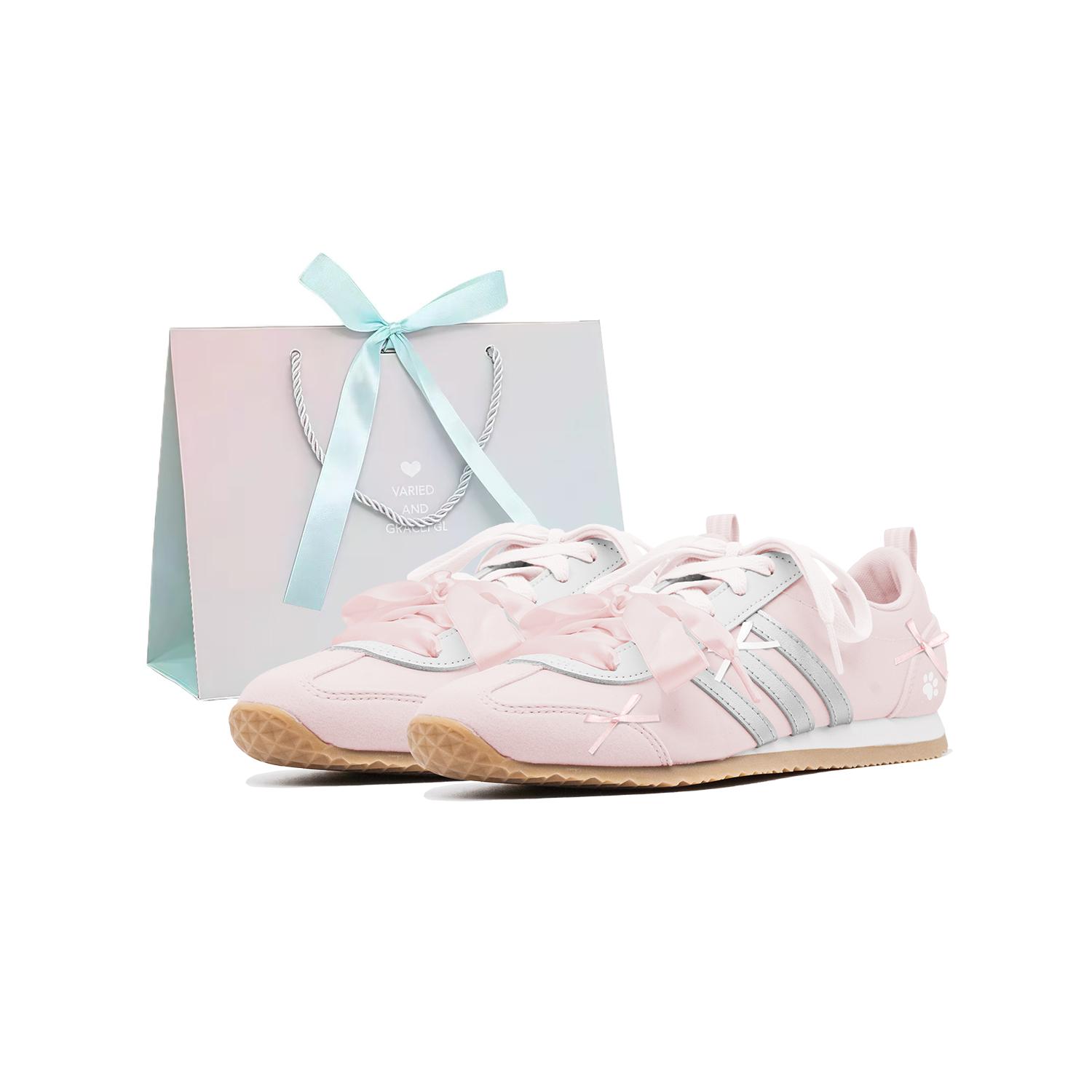Adidas VS JOG 2.0 Low top German Army Trainers Unisex Peach Pink KH5558(Team830- s-box) 37⅓
Adidas VS JOG 2.0 Low top German Army Trainers Unisex Peach Pink KH5558(Team830- s-box) 37⅓