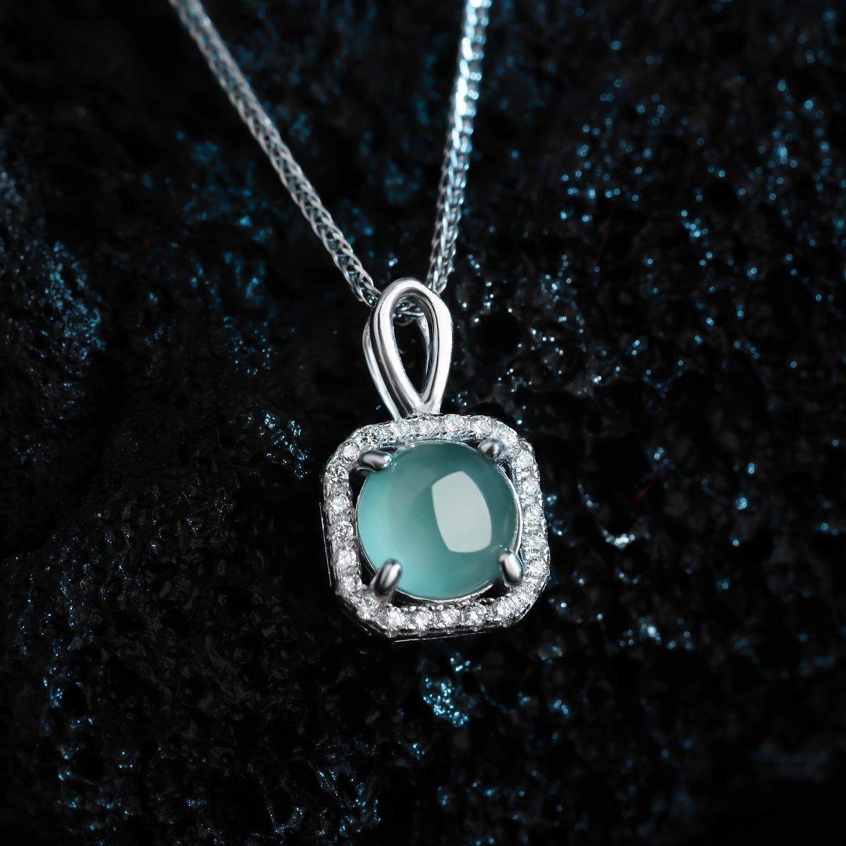 Natural blue water jadeite sterling silver s925 sugar cube necklace high sense ins wind niche collarbone chain women s daily jewelry gifts 925 silver
Natural blue water jadeite sterling silver s925 sugar cube necklace high sense ins wind niche collarbone chain women s daily jewelry gifts 925 silver