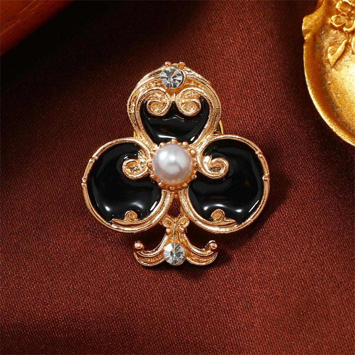 1Pc Exquisite Retro Poker Brooch Creative Personality Irregular Pin Charm Y2K Jewelry Accessories Party Birthday Gift Trend
1Pc Exquisite Retro Poker Brooch Creative Personality Irregular Pin Charm Y2K Jewelry Accessories Party Birthday Gift Trend