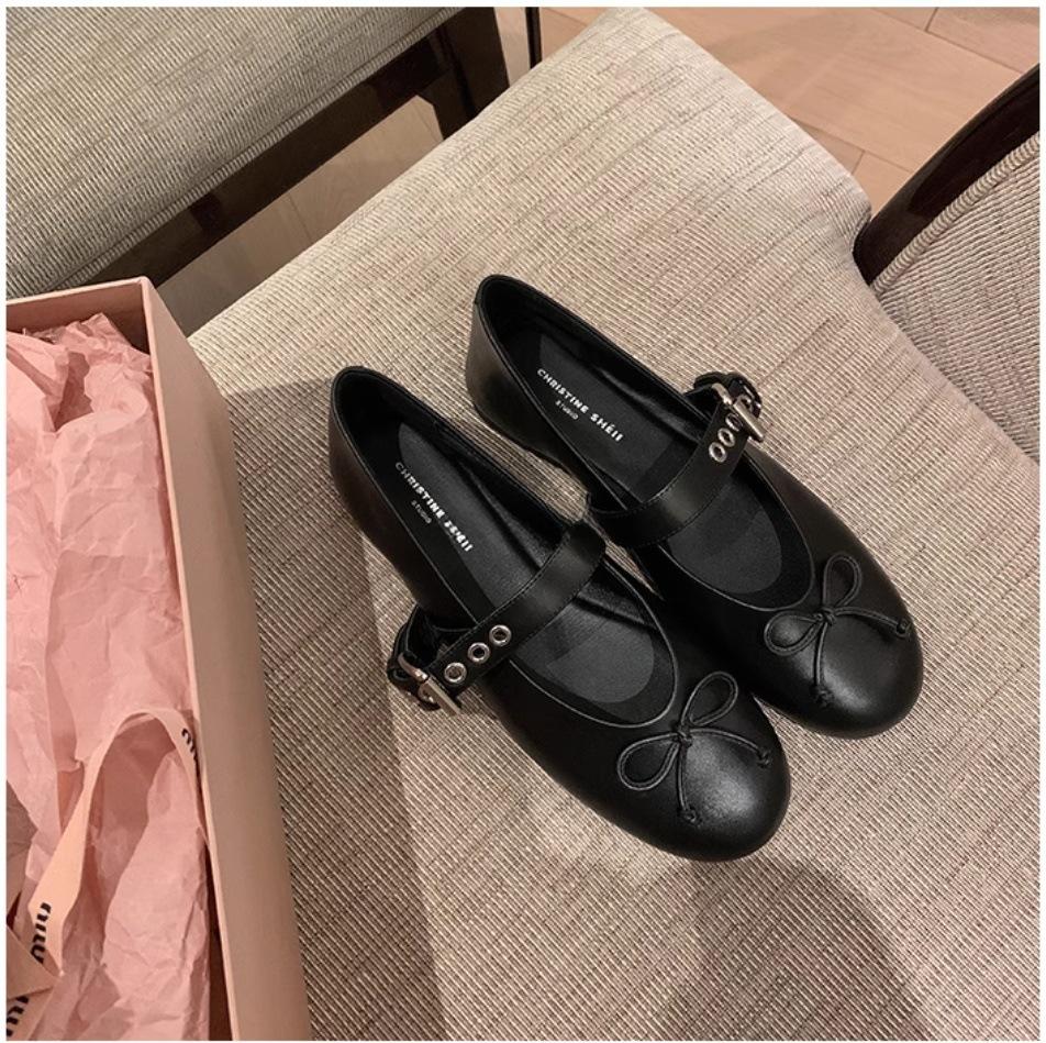 Версия из овчины~ Кожаные балетки с бантом, одинарная обувь, женские туфли Мэри Джейн, женская обувь, осень 40 чёрный
Версия из овчины~ Кожаные балетки с бантом, одинарная обувь, женские туфли Мэри Джейн, женская обувь, осень 40 чёрный