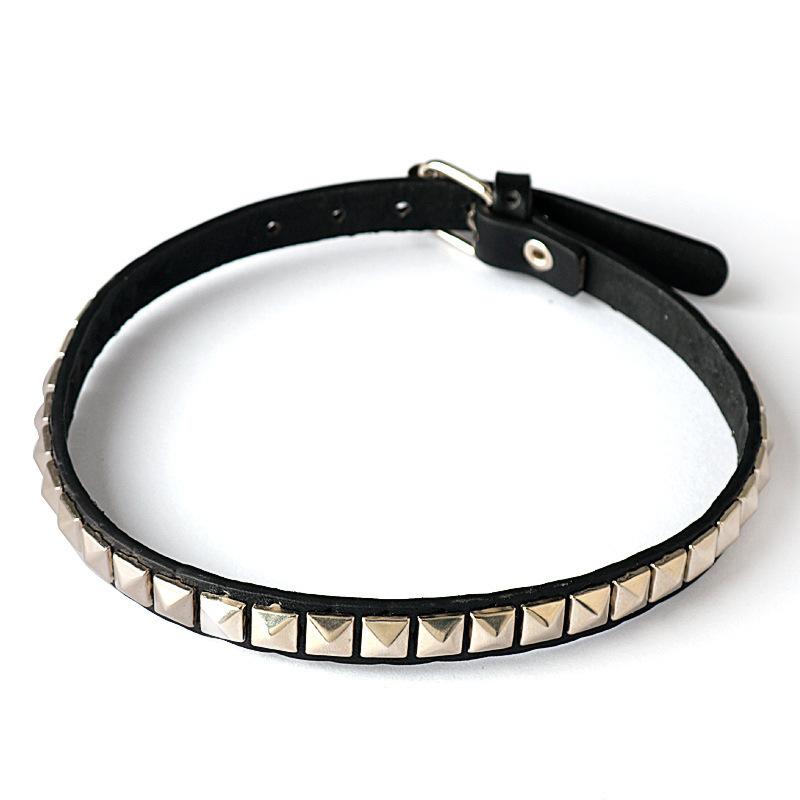 Аниме Тетрадь смерти Ожерелье Миса Амане Кожаный чокер Ожерелья для мужчин женщин Хип-хоп Панк Клепаный воротник Косплей Украшения Подарки
Аниме Тетрадь смерти Ожерелье Миса Амане Кожаный чокер Ожерелья для мужчин женщин Хип-хоп Панк Клепаный воротник Косплей Украшения Подарки