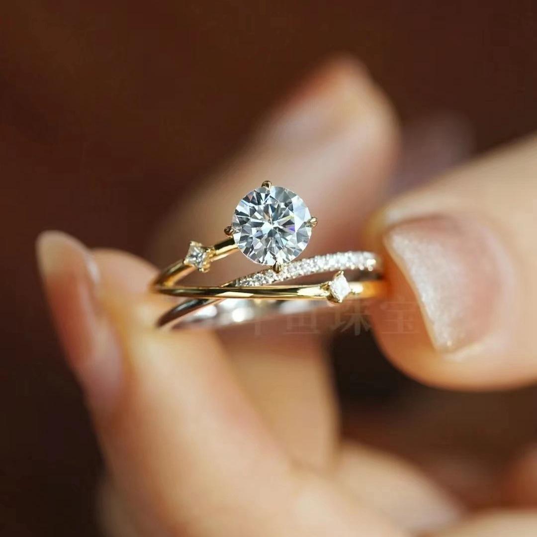 New four-claw inlaid ring holder star track shape sterling silver gold color moissanite simulation diamond women s ring one carat opening adjustable
New four-claw inlaid ring holder star track shape sterling silver gold color moissanite simulation diamond women s ring one carat opening adjustable