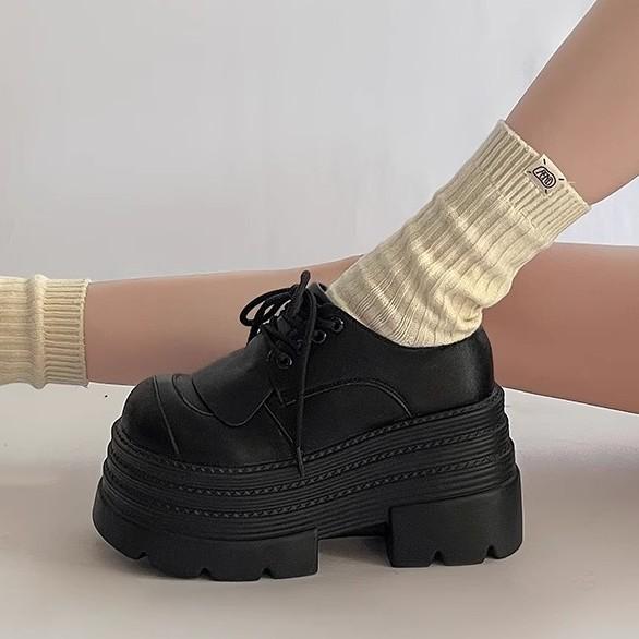 British style small man heightening loafers women s 2024 autumn new thick-soled lace-up small leather shoes versatile single shoes tide 35 чорний
British style small man heightening loafers women s 2024 autumn new thick-soled lace-up small leather shoes versatile single shoes tide 35 чорний