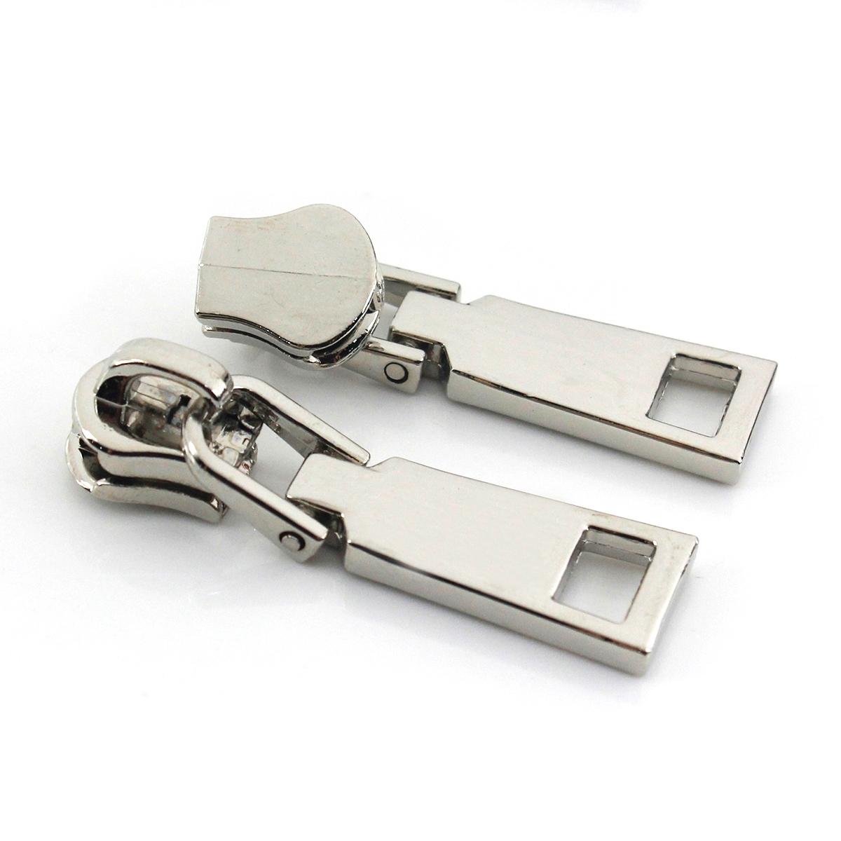 20Pcs Metal 5# Zipper Sliders For Jackets Clothes Coat Head Pullers Zip Repair Kit DIY Bag Sewing Accessories 7 colors срібний
20Pcs Metal 5# Zipper Sliders For Jackets Clothes Coat Head Pullers Zip Repair Kit DIY Bag Sewing Accessories 7 colors срібний