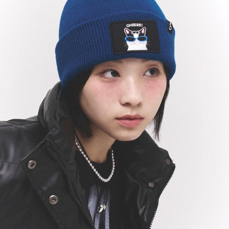 BLACK SANDS Animal Wappen Black Cat Hexagon Beanie BLUE_Free
BLACK SANDS Animal Wappen Black Cat Hexagon Beanie BLUE_Free