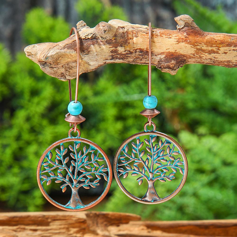 Tassel earrings Bohemian retro fashion ear accessories exaggerated carved earrings ear accessories
Tassel earrings Bohemian retro fashion ear accessories exaggerated carved earrings ear accessories