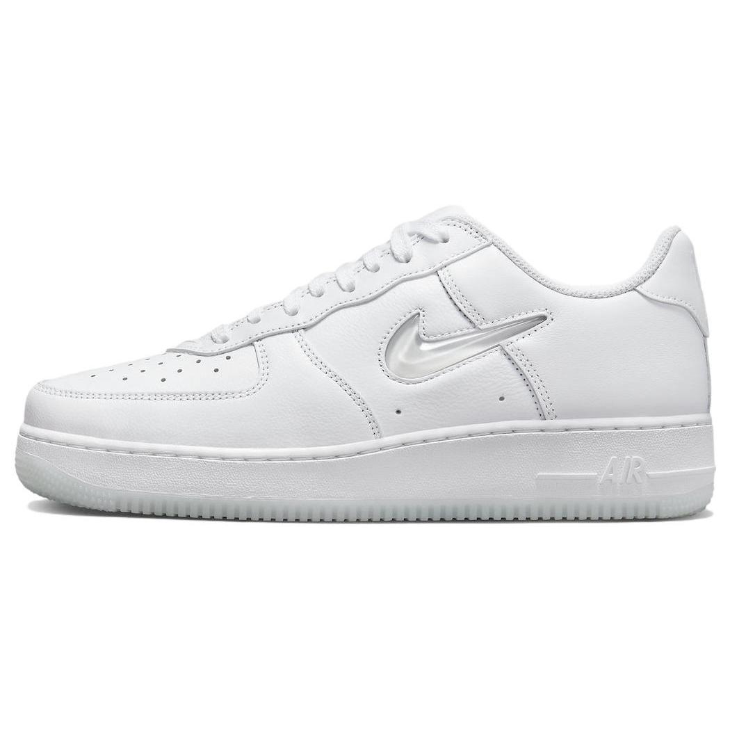 Новые Nike Air Force 1 Low 07 Retro Цвет месяца Jewel Swoosh Тройной белый FN5924-100 43
Новые Nike Air Force 1 Low 07 Retro Цвет месяца Jewel Swoosh Тройной белый FN5924-100 43